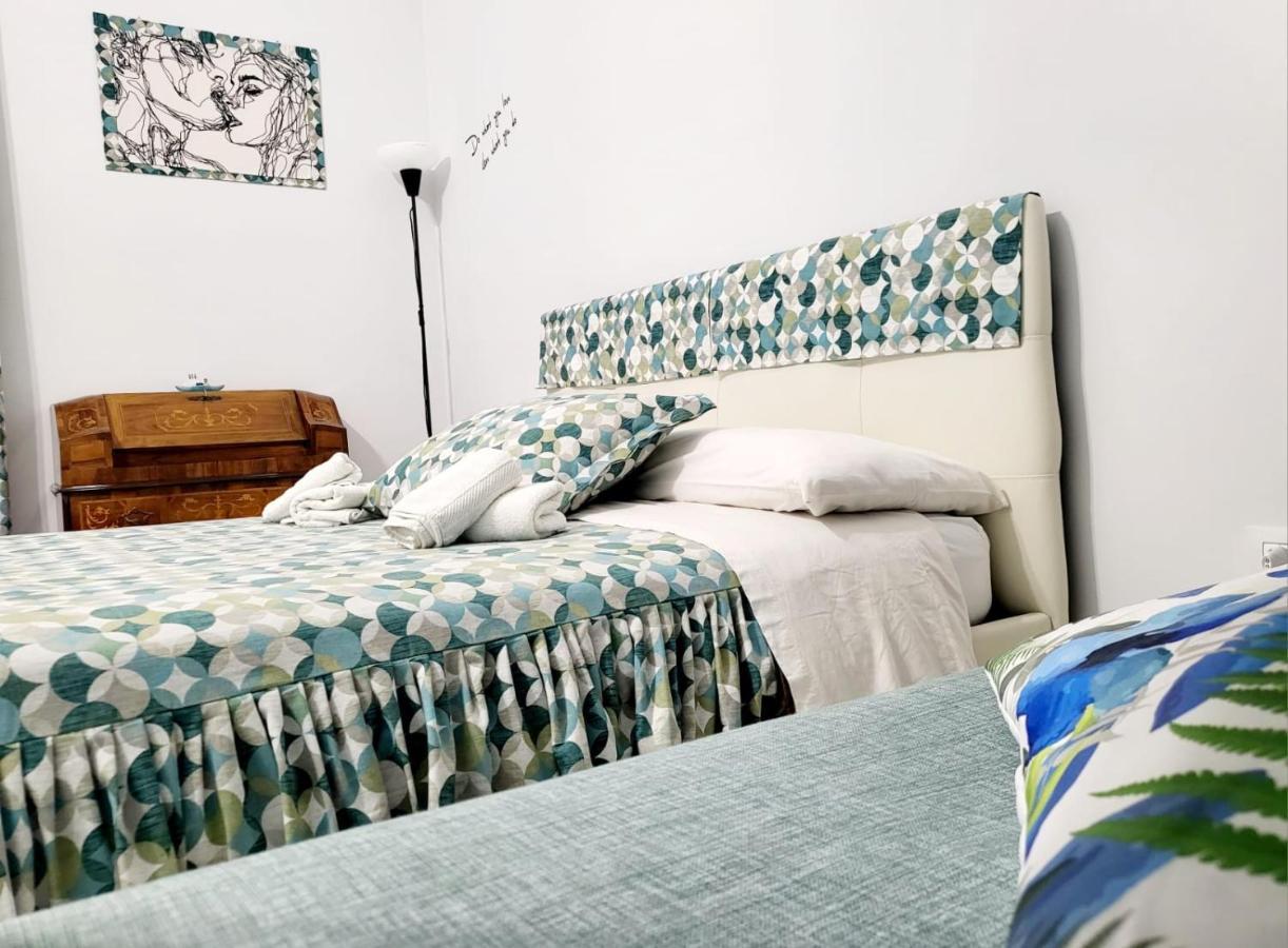 Dory'S Room Camera Nel Cuore Di Napoli エクステリア 写真