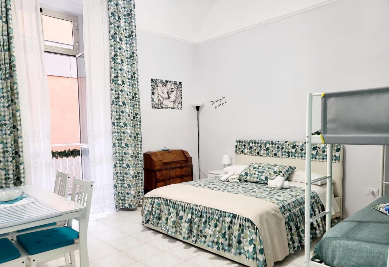 Dory'S Room Camera Nel Cuore Di Napoli エクステリア 写真